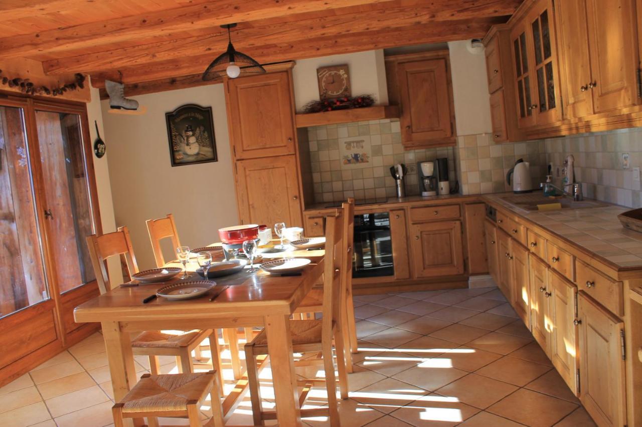 La Ferme De Sous-Lachat Samoëns Exterior foto