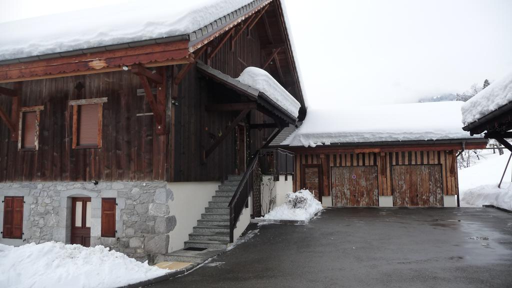 La Ferme De Sous-Lachat Samoëns Exterior foto